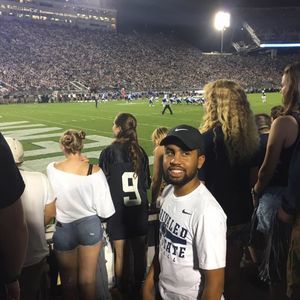 Meet your Posher, Manuel